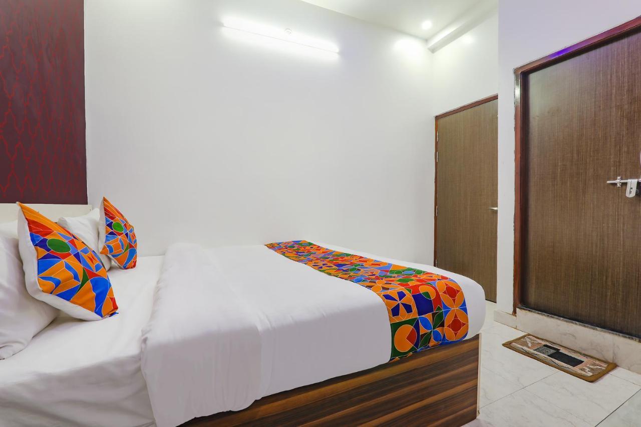 Fabexpress Ss Grand Hotel Banthra Sikandarpur Luaran gambar